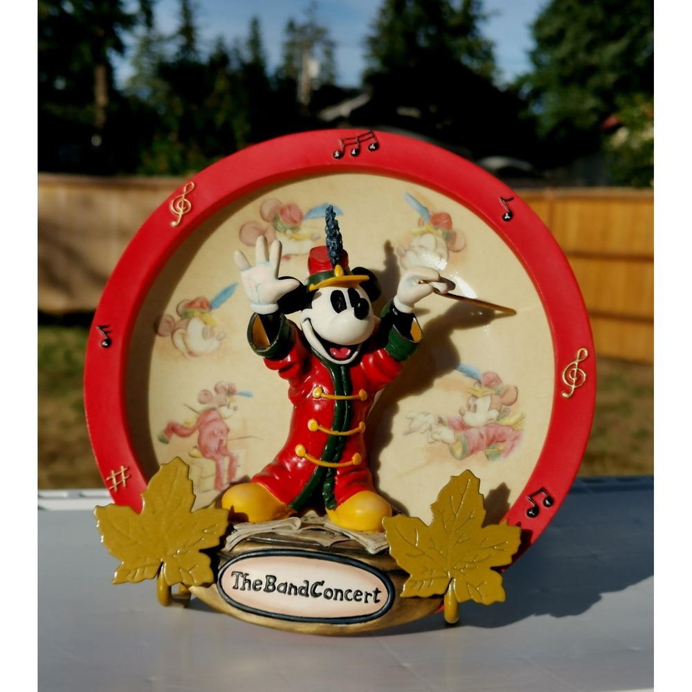 Disney Mickey Mouse 3D Wall Decorative Hanging The Band Concert Plate No 3524A